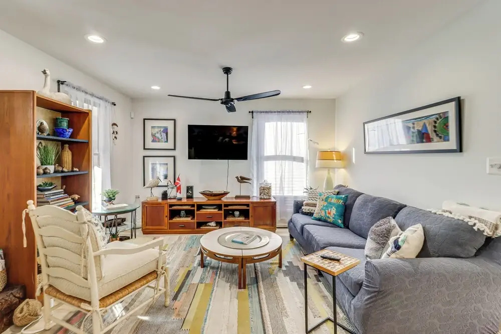 3 Blocks to Beach & Potomac River: Virginia Escape