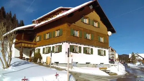 Gästehaus " Lehbach "