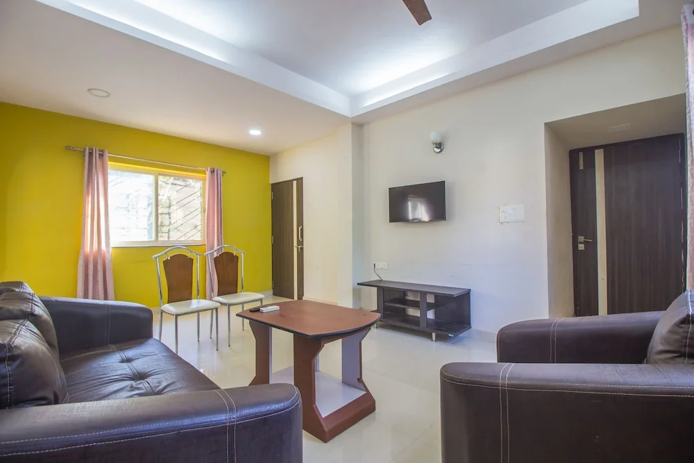 OYO 18948 Home Stately 1BHK Morjim Beach