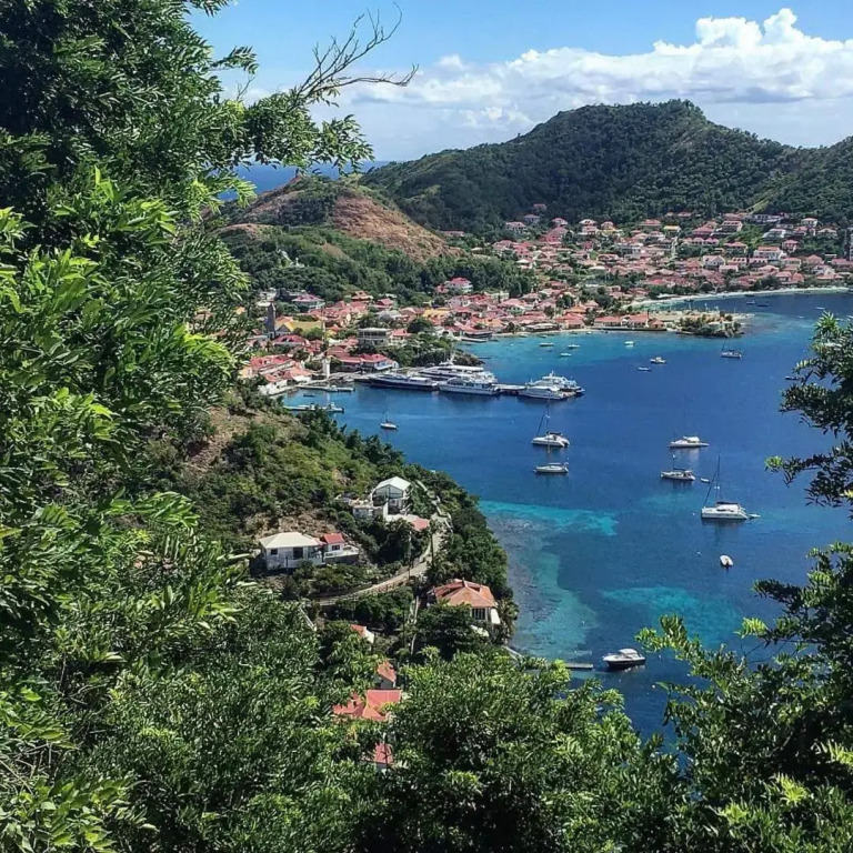 VILLA CANA avec SPA -Proche bourg - Calme - sans coupures deau