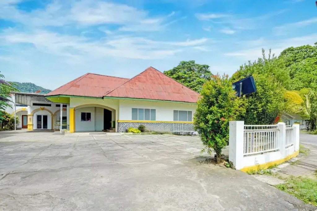 Hotel O Padang near Pantai Padang formerly Hotel Ranah Bundo