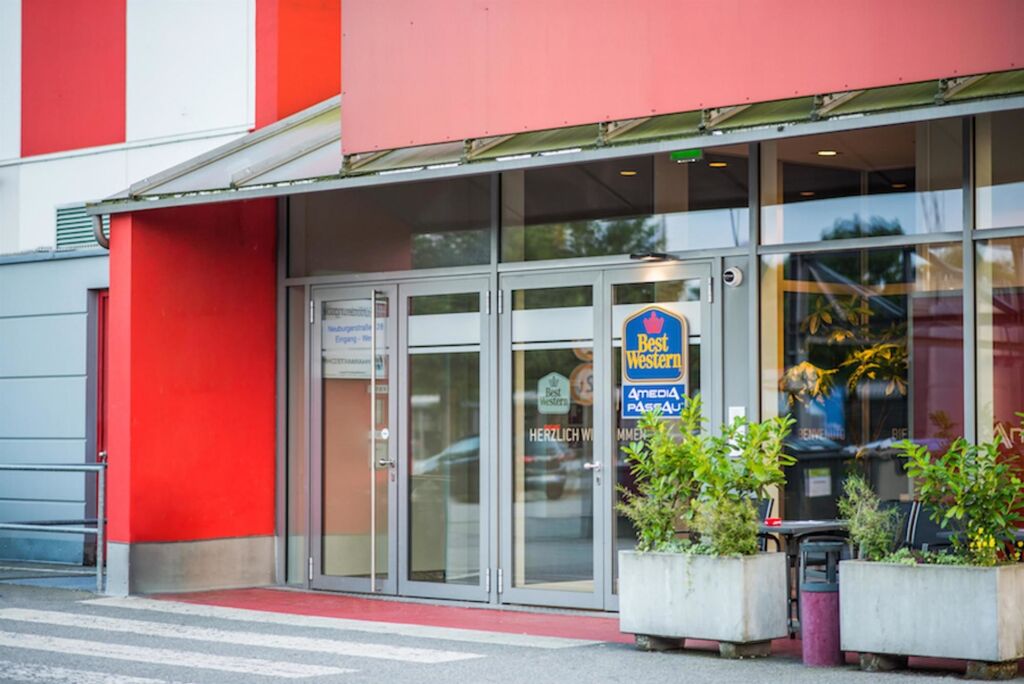 Asia laden passau