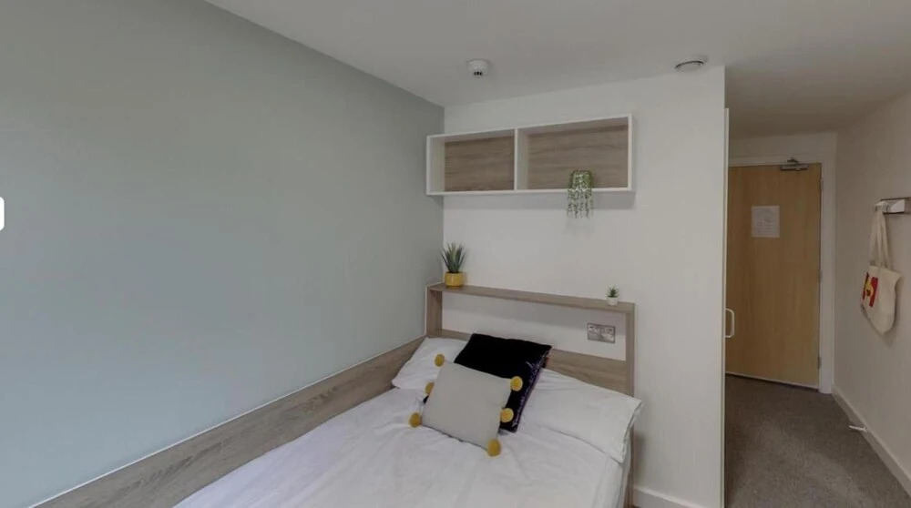 Ensuite Rooms, COVENTRY - Campus Accommodation