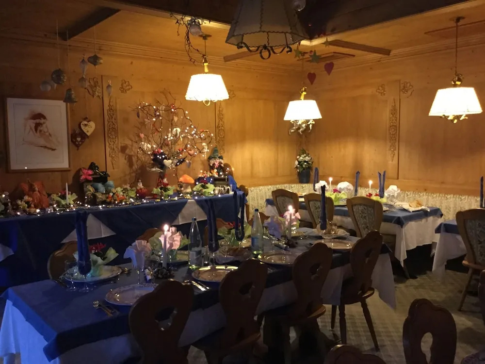 Hotel Alpenrose
