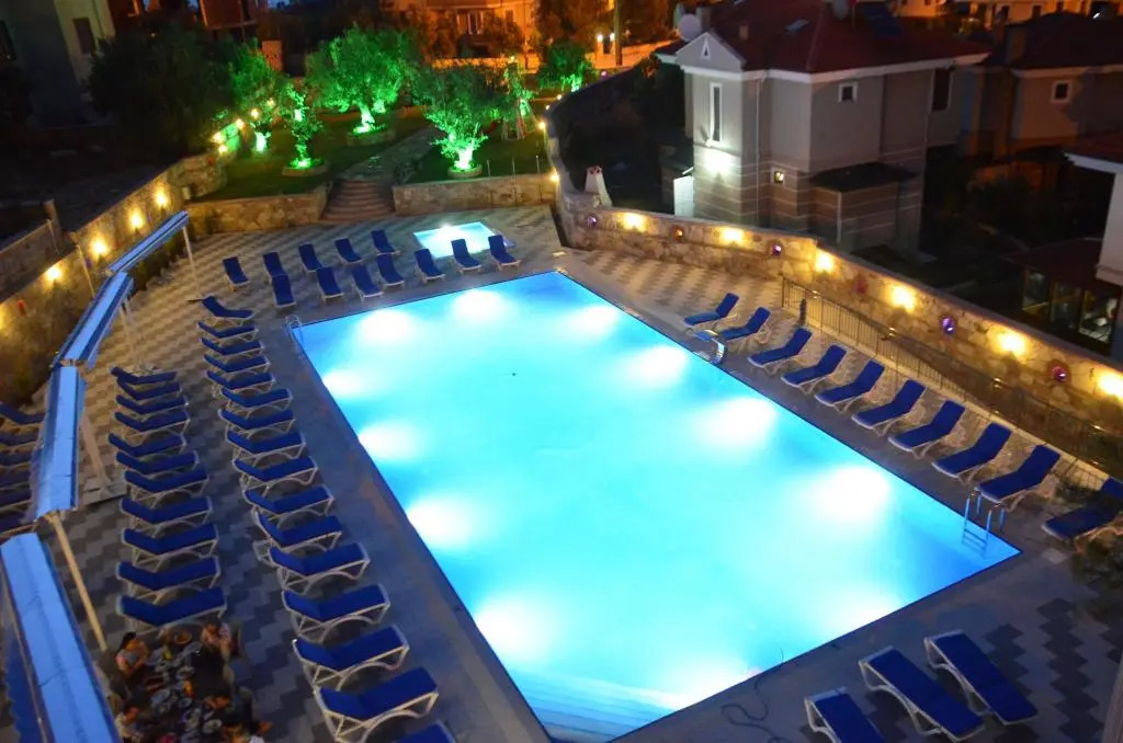 Elisa Hotel