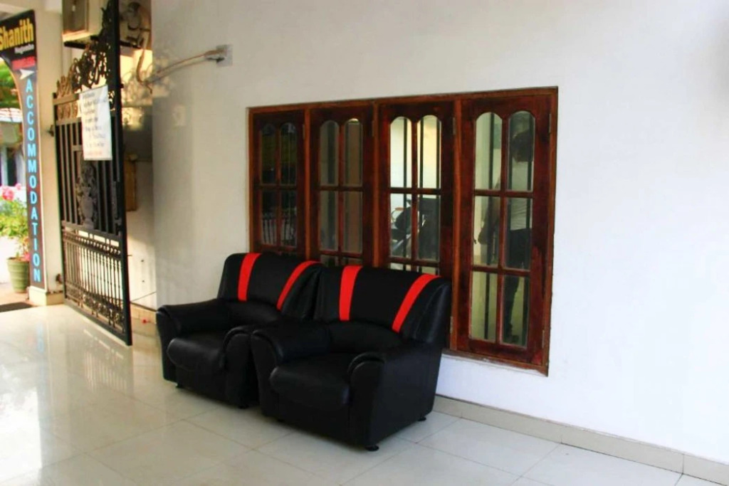 Shanith Guesthouse Negombo , beach road