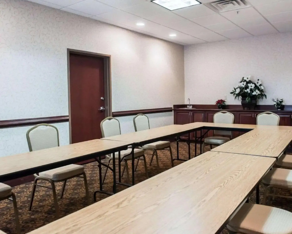 Comfort Inn & Suites Midway - Tallahassee West