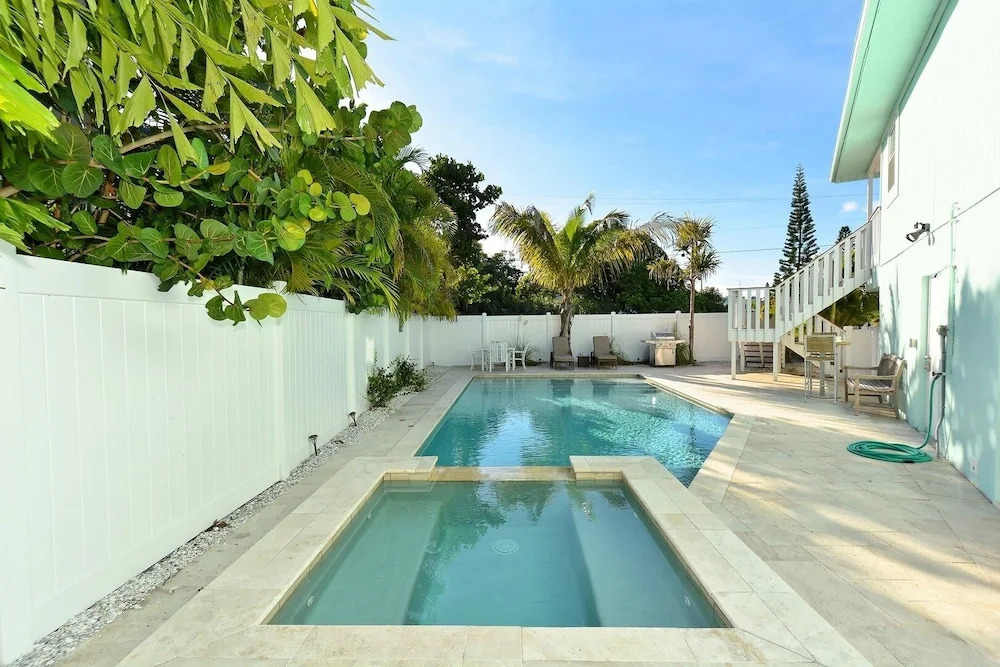 Tarpon Pointe 2 Bedrooms 2 Bathrooms Home