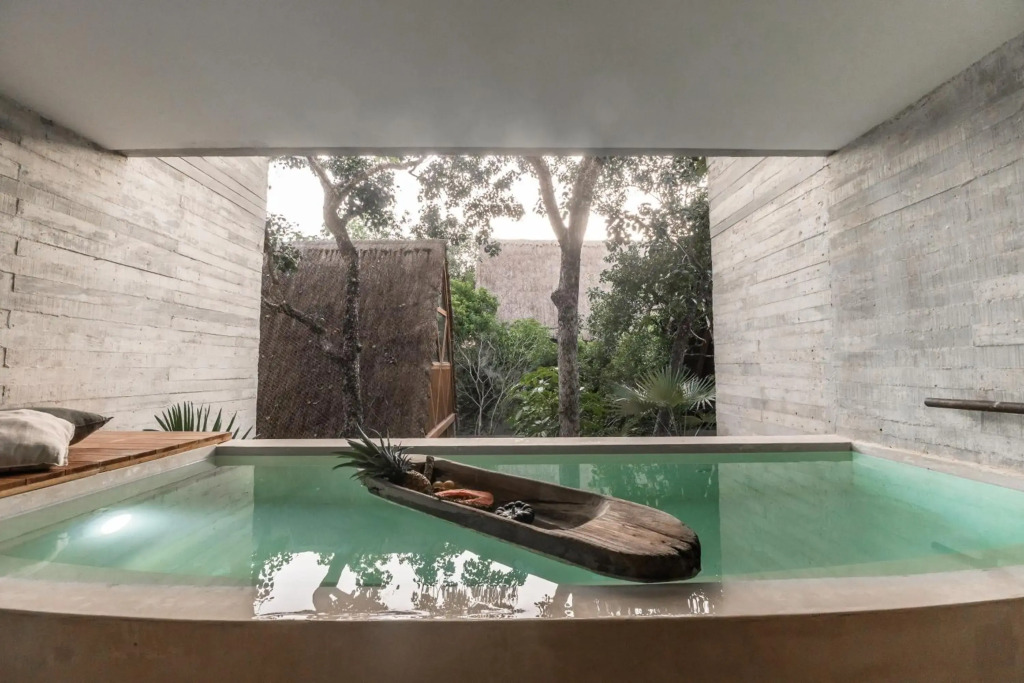 TOTALLY PRIVATE POOL AND TERRACE @ La Veleta D4