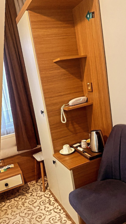 SiVAS LEON OTEL