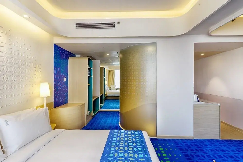 Holiday Inn Express and Suites Hyderabad