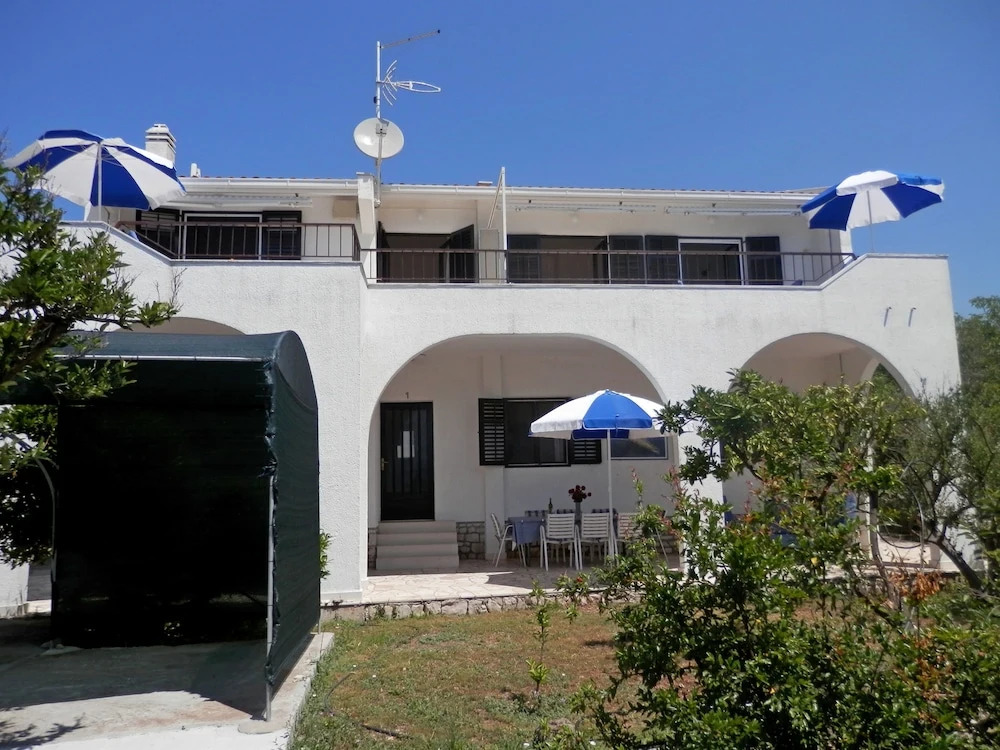 Apartments Zivana