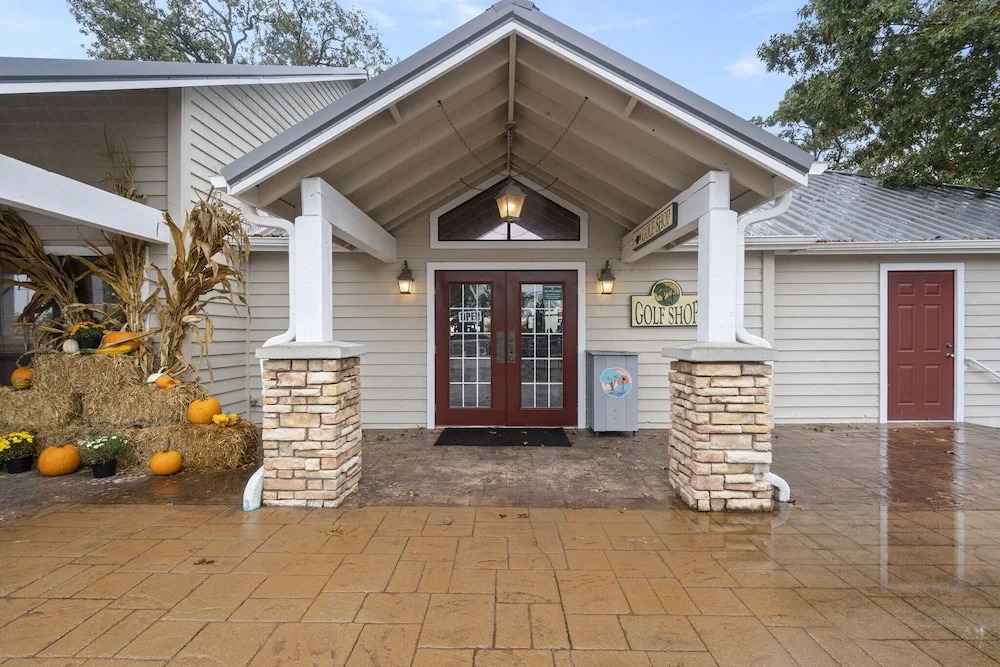 The Golf Lodge