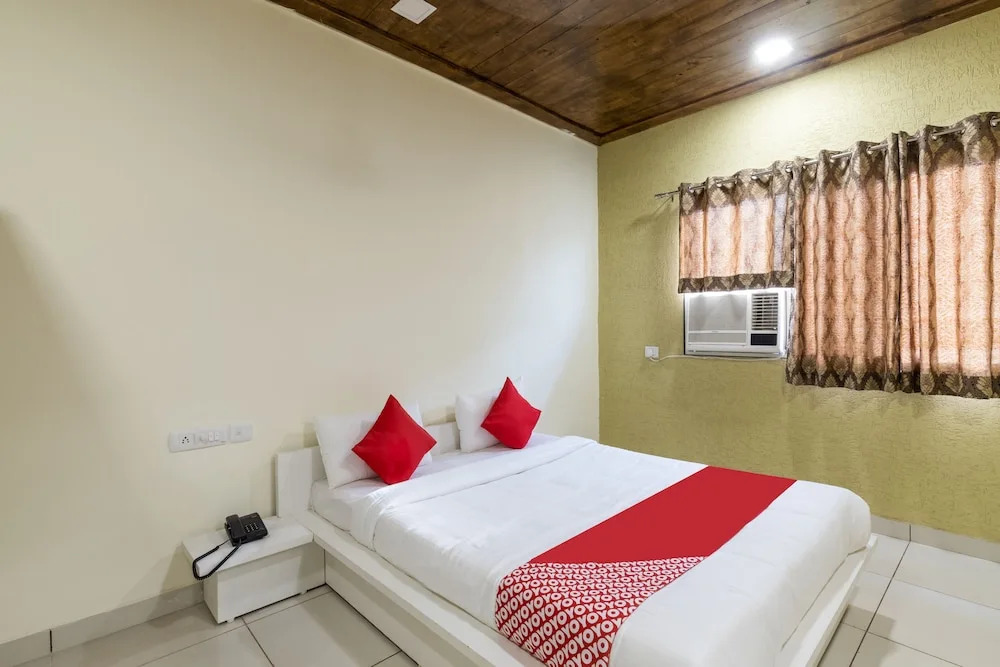 Hotel Pleasure Suites by OYO Rooms
