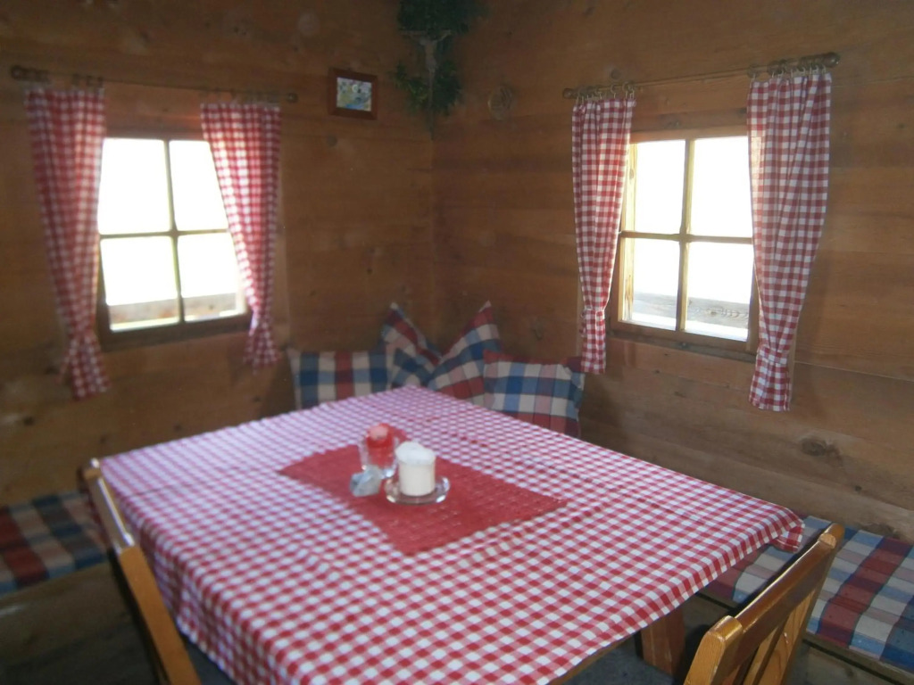 Almhütte Ausserberglet, Sandalm