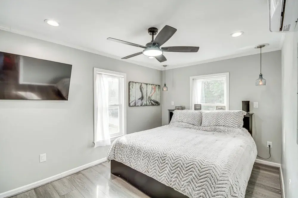 Bay St Louis Home w/ Private Dock + Kayaks!