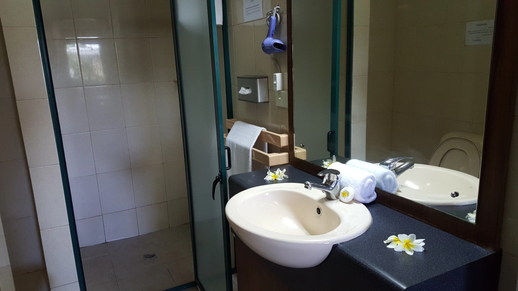 Hexagon International Hotel, Villas & Spa