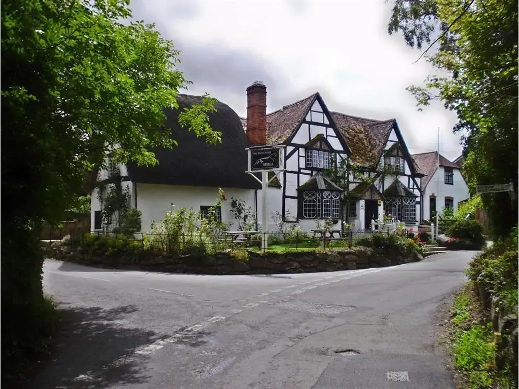 The White Horse Inn