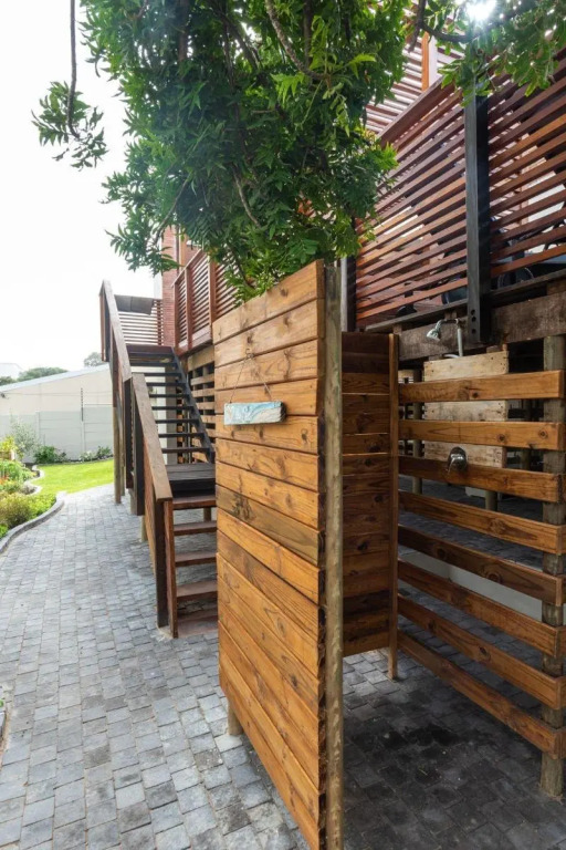 Bentleys Guesthouse