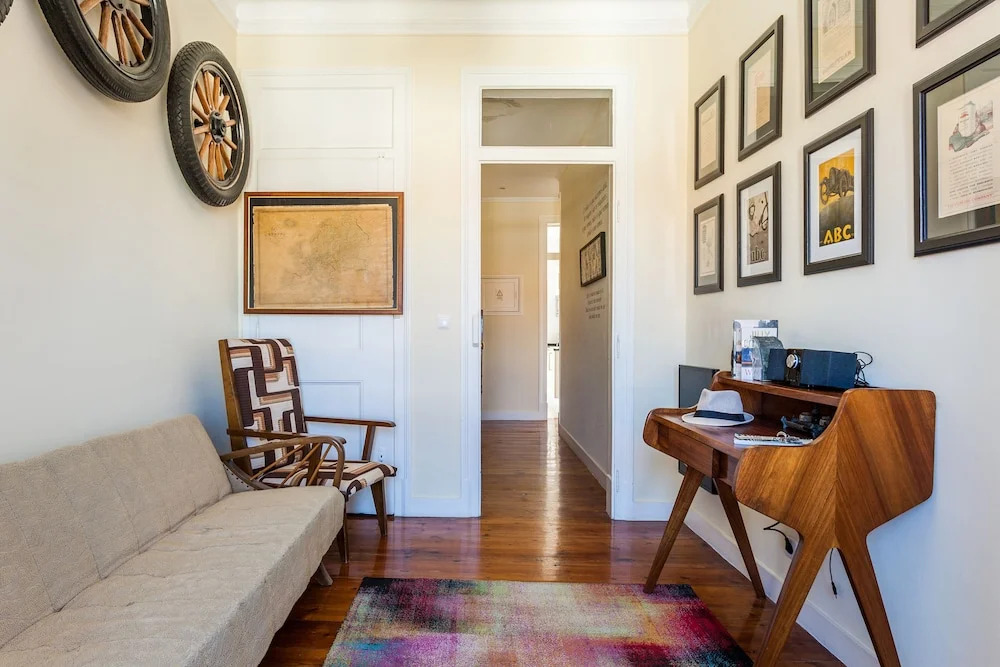 Fernando Pessoa Apartment Rentexperience