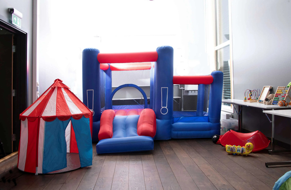 Park Inn by Radisson Oslo Airport Hotel West