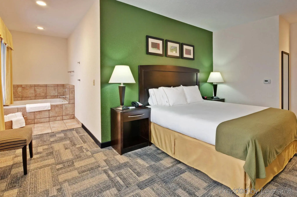Holiday Inn Express Pekin - Peoria Area by IHG