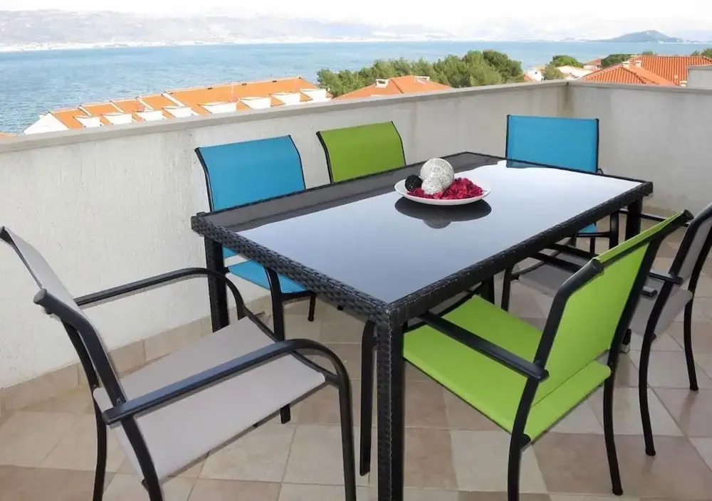 Sea-View Apartments with Pool, Terrace, and Outdoor Lounge in Scenic Čiovo Island