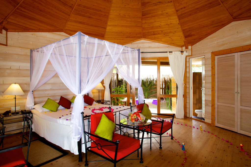 Kuredu Island Resort & Spa