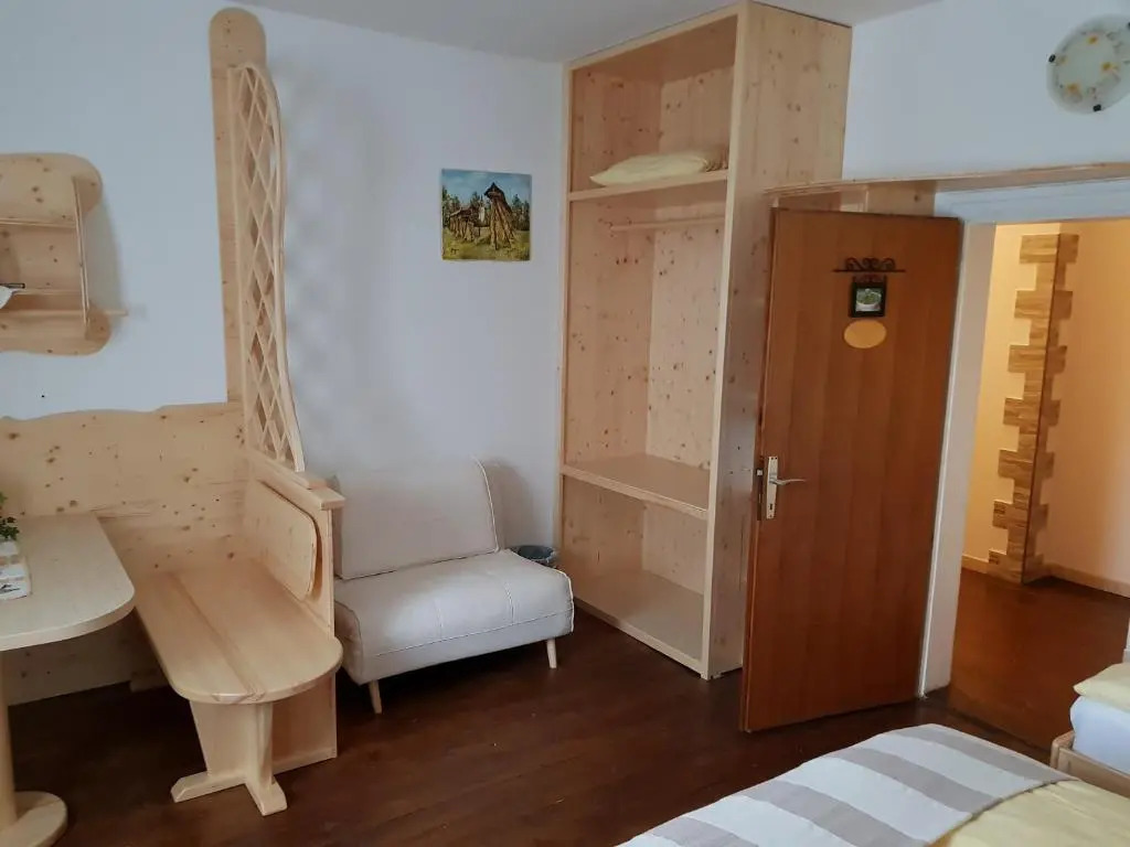 Mamas House 7min from Airport