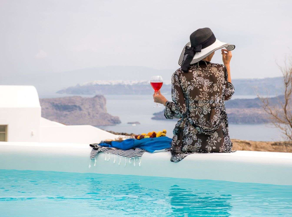 CAPE 9 Villas & Suites