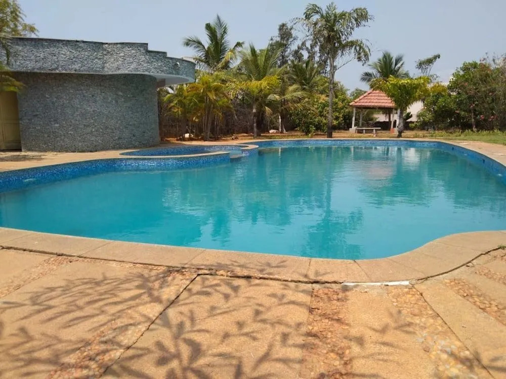 Pearl Beach Pool Villa