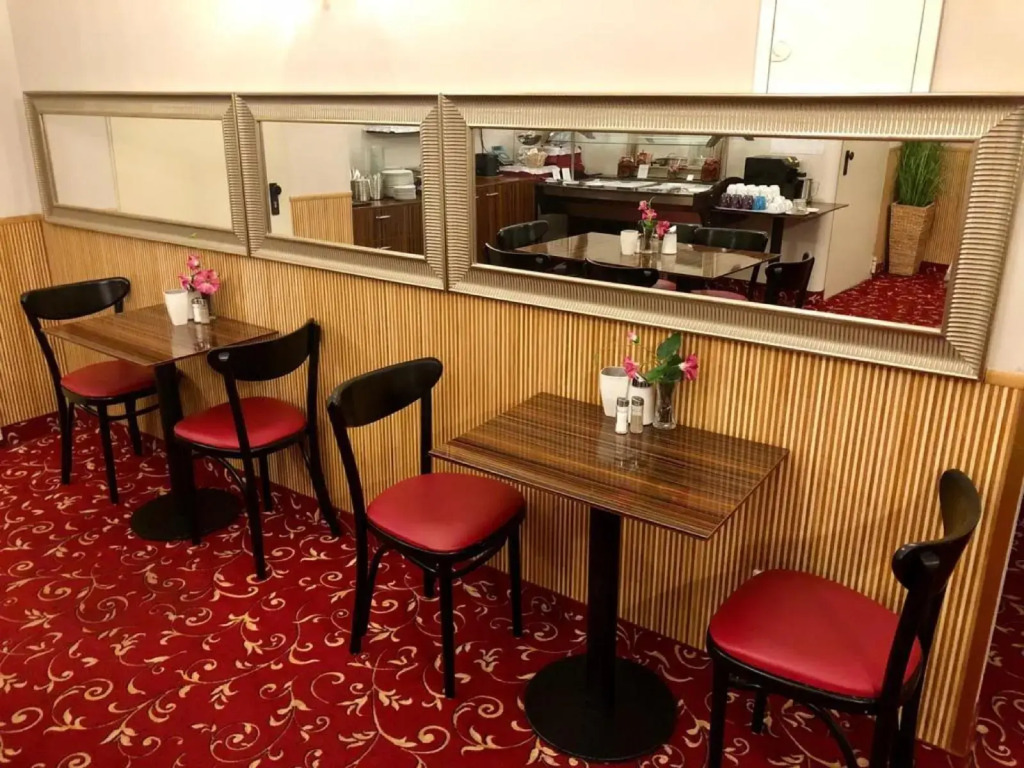 Hotel Pension Baron am Schottentor