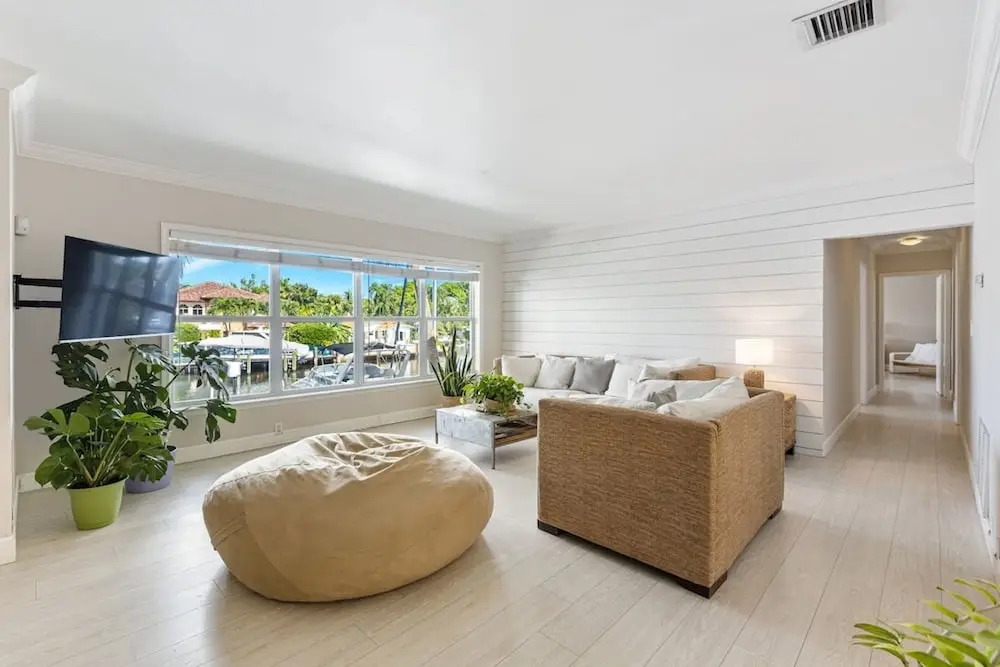 Relaxing Beach Apt in las Olas Blvd