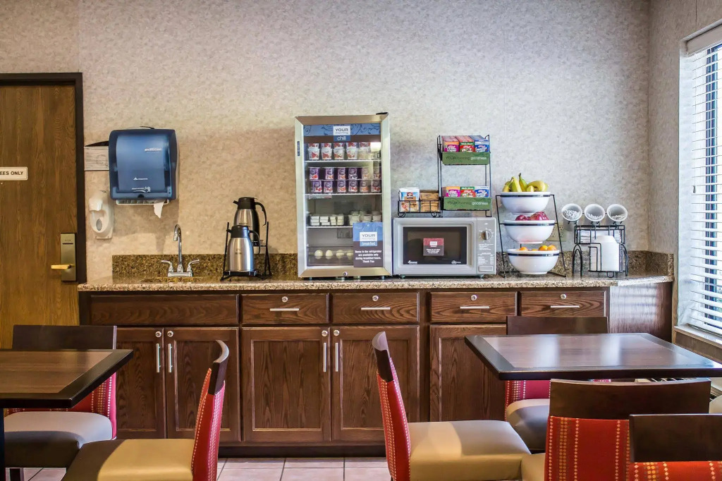 Cambridge Inn by Capital O near I-70 I-77