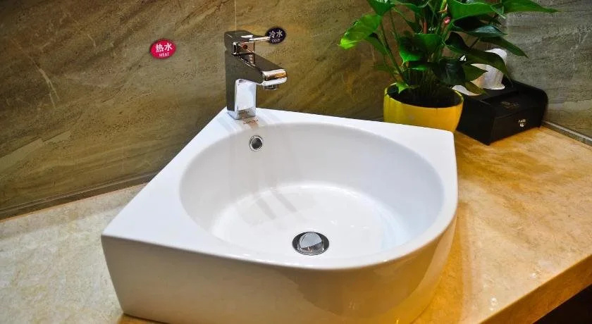 Yi Yun Hotel Guangzhou Baiyun International Airport Branch - Renhe Metro Station