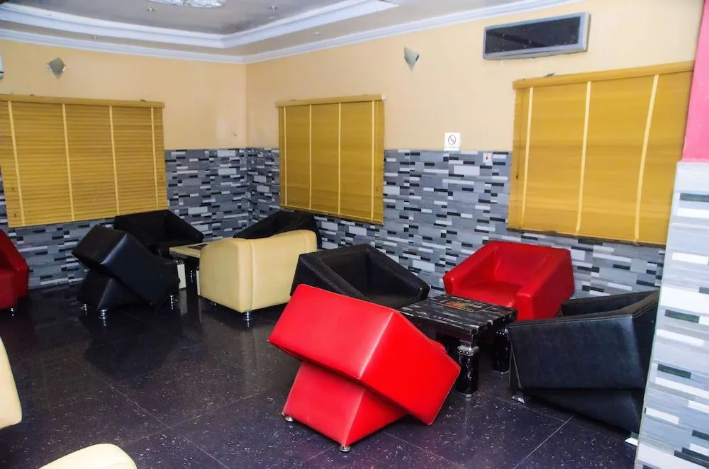 Prescott Hotels