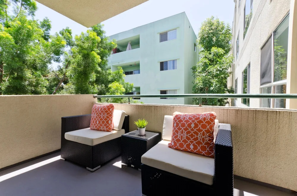 Palms 2