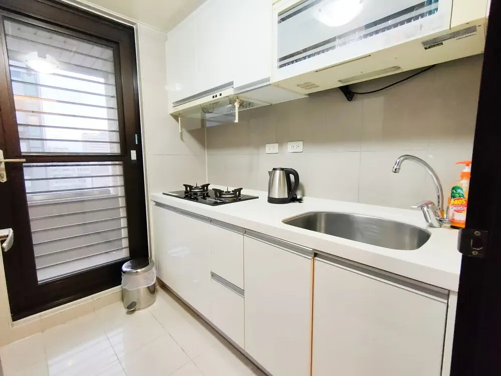 Q Square Apartment
