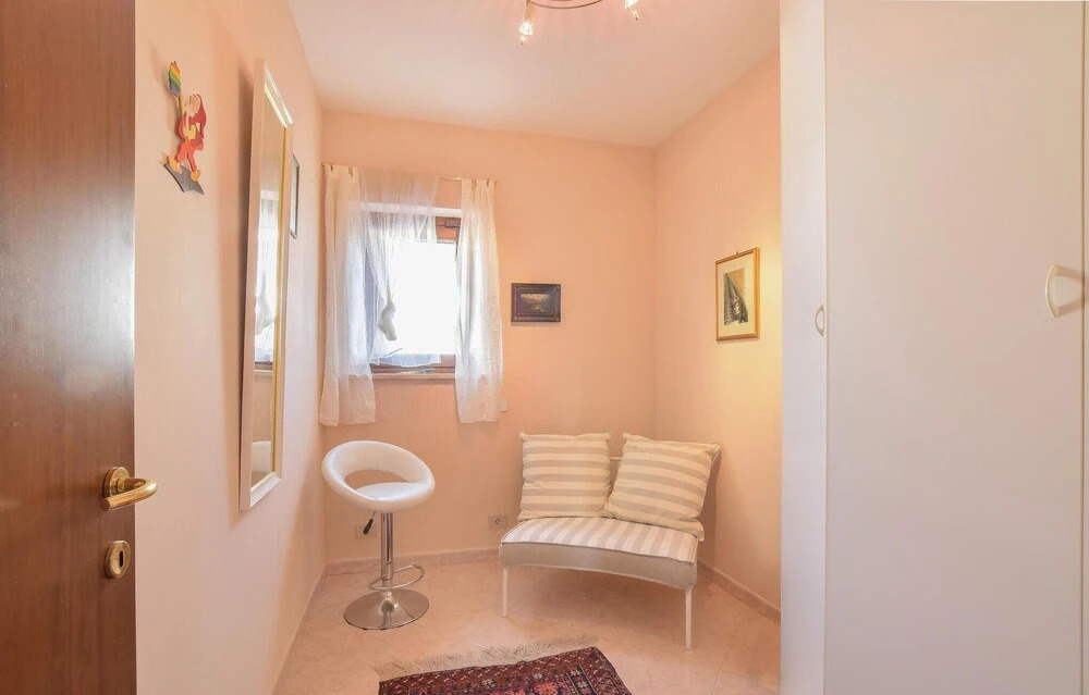 Beautiful Home in Lazise With 3 Bedrooms, Wifi and Outdoor Swimming Pool