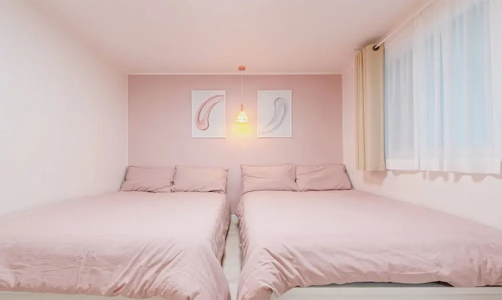 SeeU House Hongdae