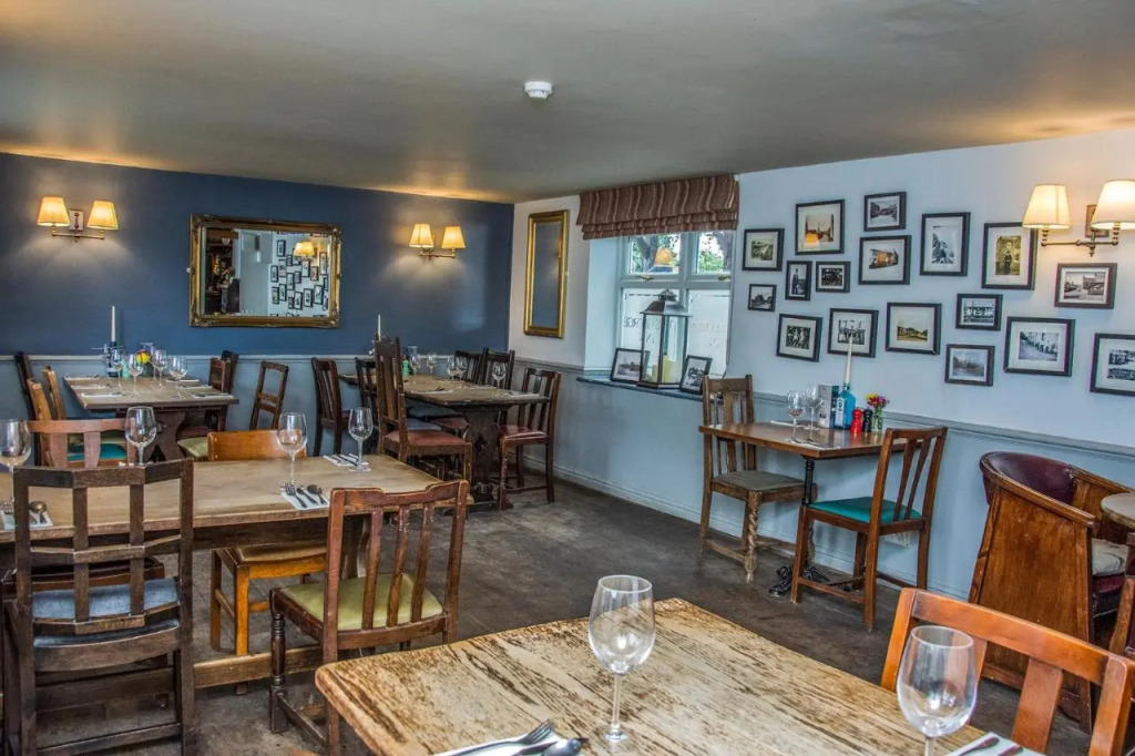 The George Inn
