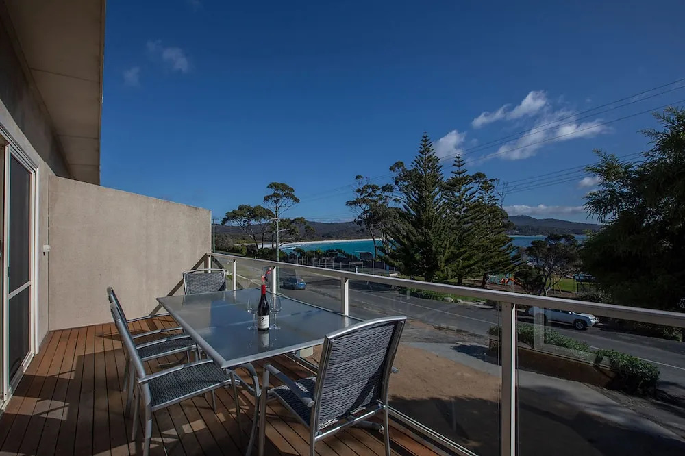 Seaview Apartment