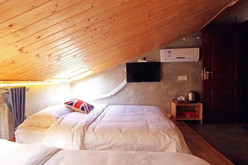 Maan Coco Travelling With Inn No.1