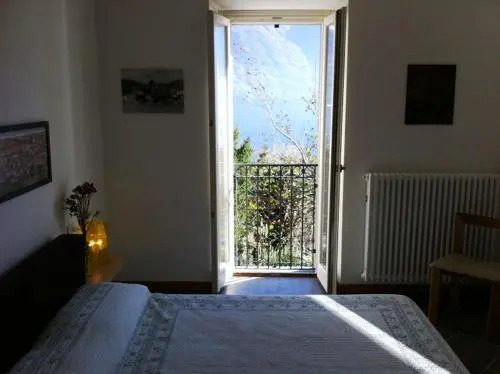 Casa Amarilla