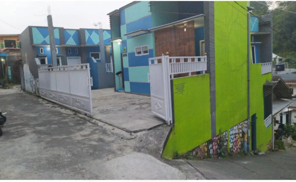 Guest House Biru