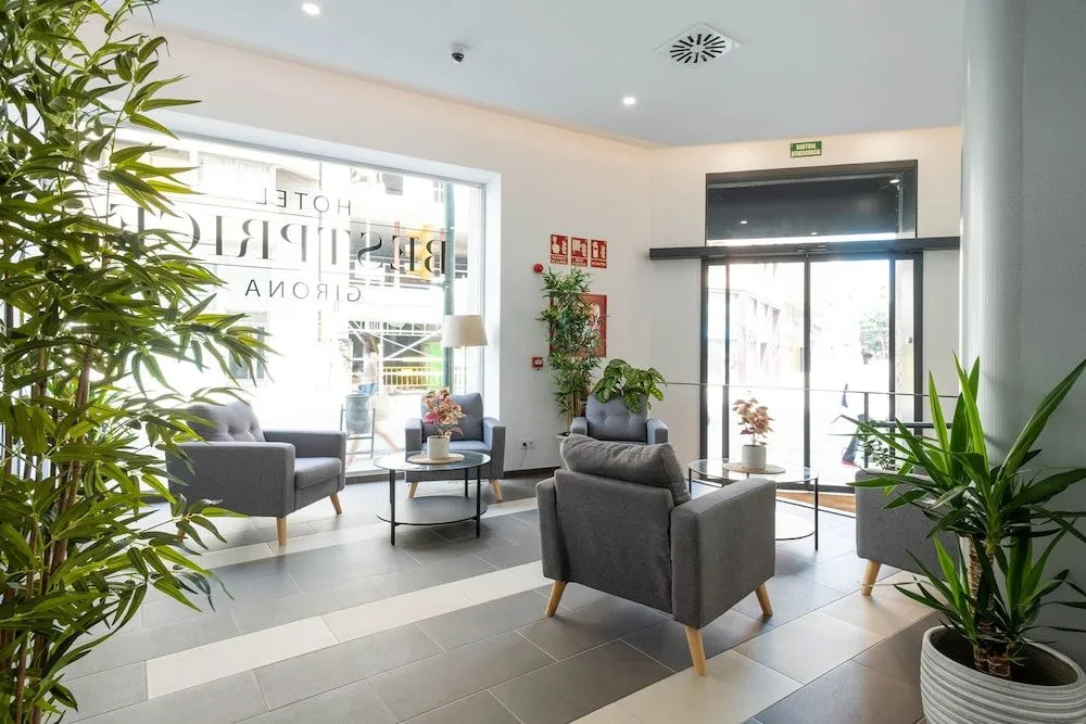 Hotel BESTPRICE Girona