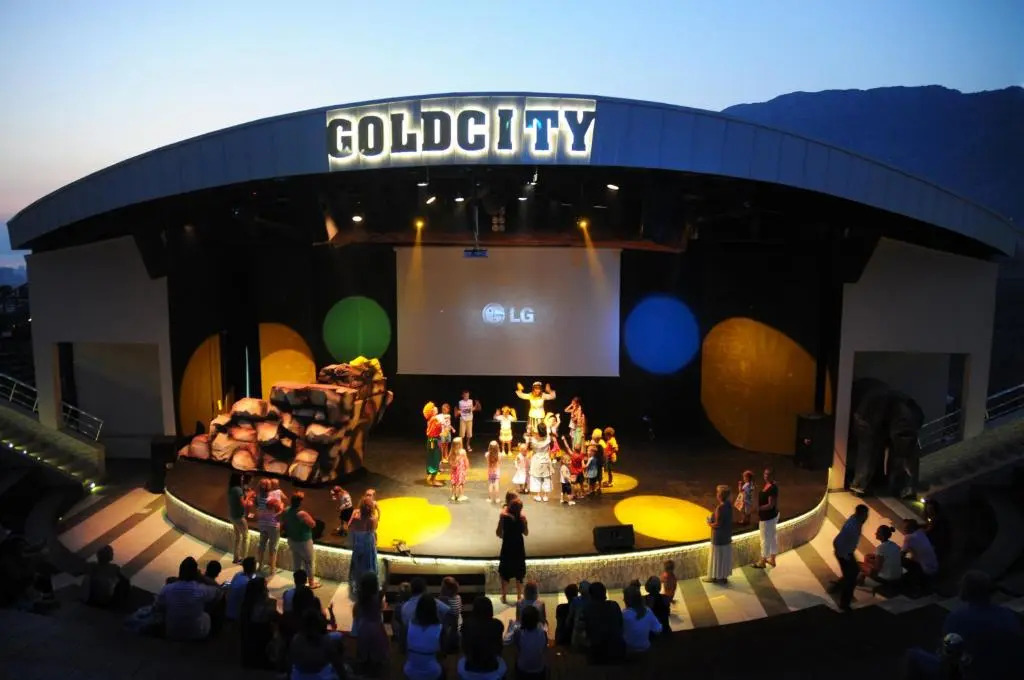 Gold City 1B1B Villa With Free Aquapark