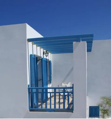 Remvi Apartments