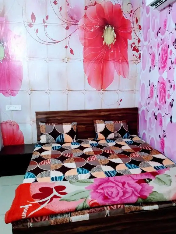 POP 91498 Corner House 3k
