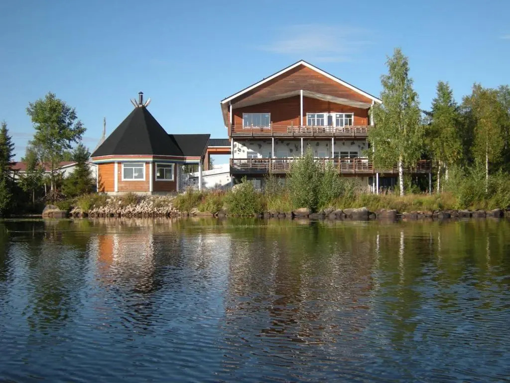 Salmon Holiday Village